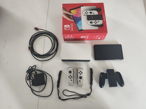 Nintendo switch oled bianca - nintendo,