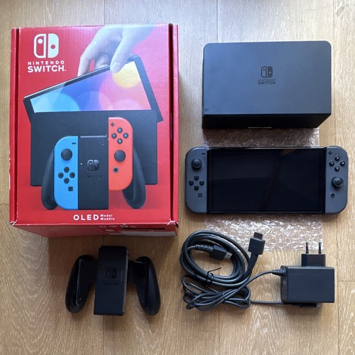 Nintendo switch oled - nintendo,