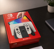 Nintendo Switch OLED Bianco -
