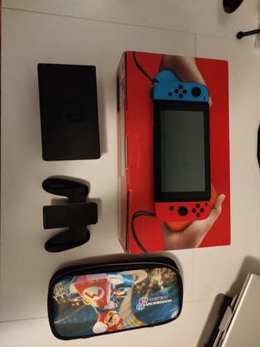 Nintendo switch modello oled - modello,