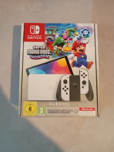 Nintendo switch oled console - nintendo,