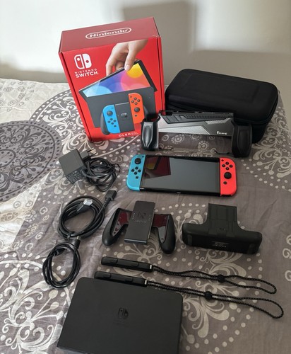 Nintendo switch oled console - nintendo,
