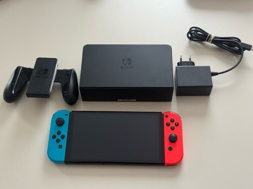 Nintendo switch modello oled - modello,