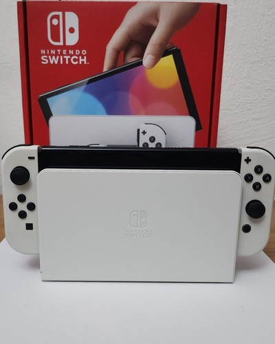 Nintendo switch oled bianca - nintendo,